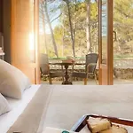 Отель Balneario De 3*